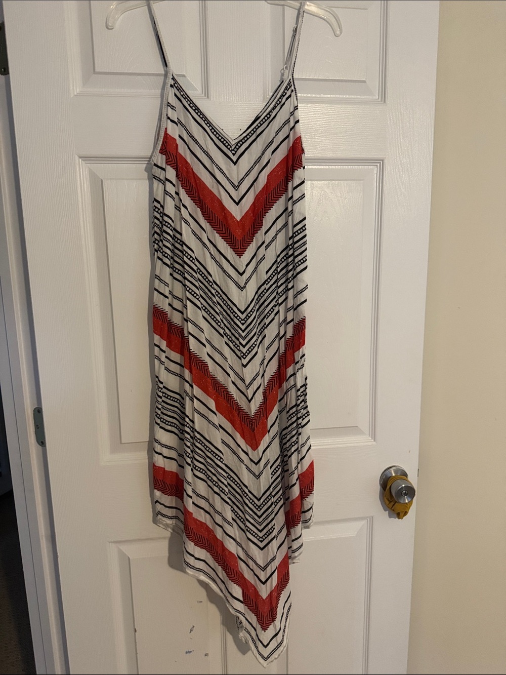 EVERGREEN B. BOUTIQUE Women’s White Chevron Striped Slip Dress with Red Accents
